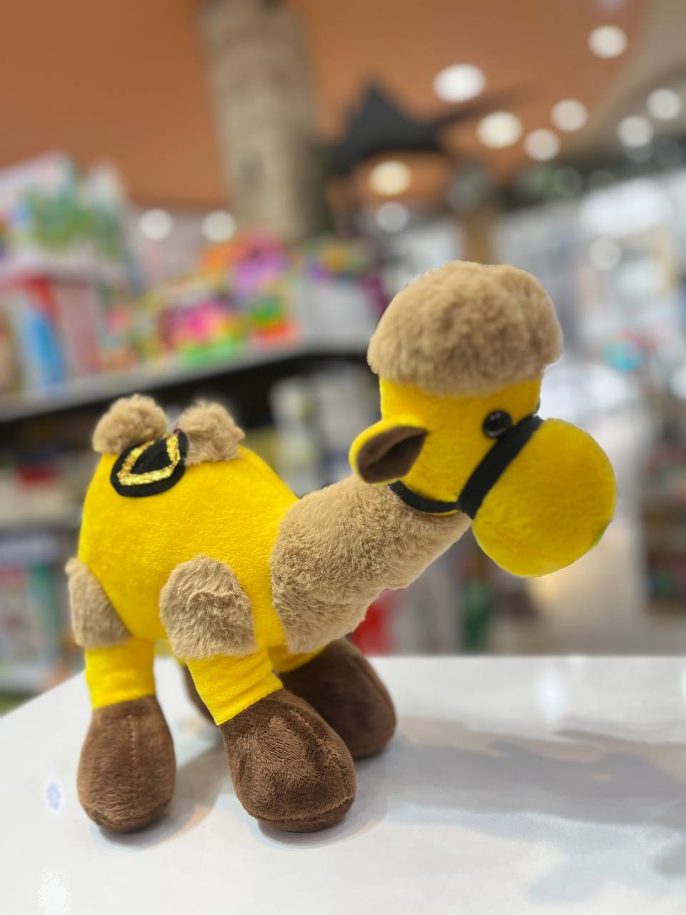 عروسک شتر نشسته