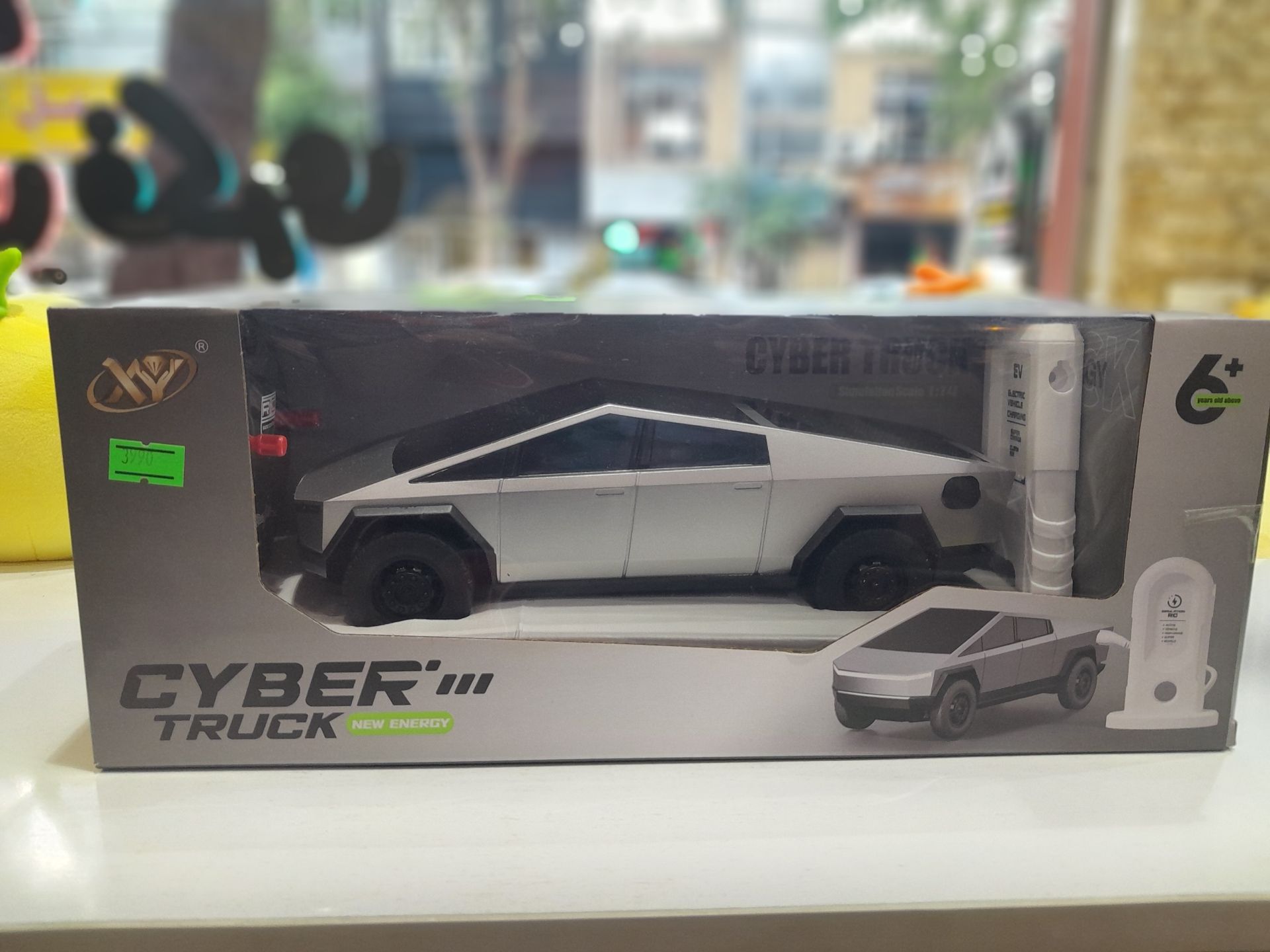 ماشین کنترلی تسلا( Cyber Truck)
