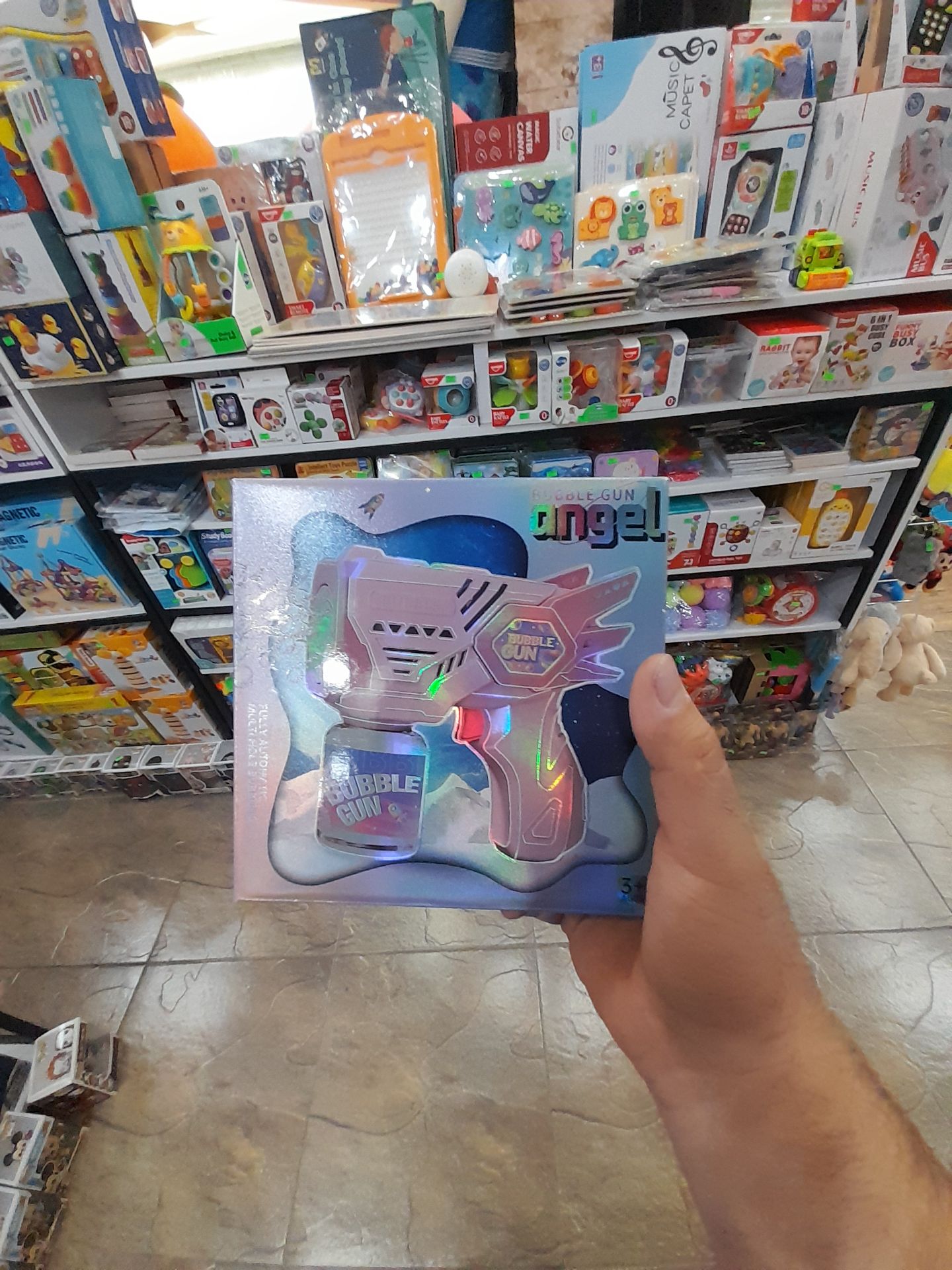 حباب ساز تاج دار